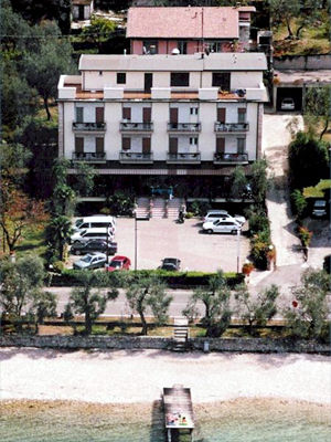 Hotel 1 stelle in Brenzone Lago di Garda - Rosmari