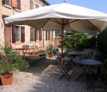 Farm Home 3 stelle in Ferrara Via Bologna - Corte Dei Gioghi