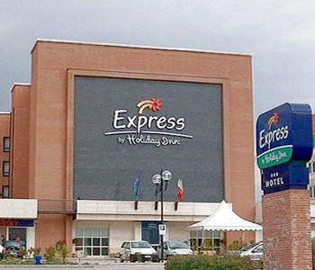 Hotel 3 stelle in Foligno Campagna umbra - Express by Holiday Inn Foligno