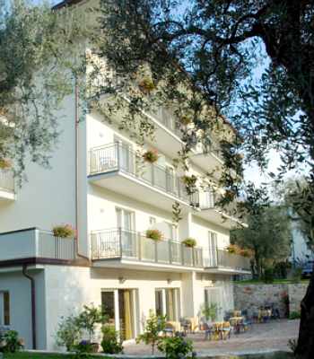 Hotel 3 stelle in Malcesine Vallagarina e Monte Baldo - Garn� Orchidea