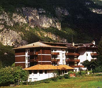 Hotel 3 stelle in Molveno Altopiano della Paganella - Gloria