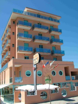 Hotel 3 stelle in Mondolfo Costa Marchigiana - Abbazia Club Hotel Marotta