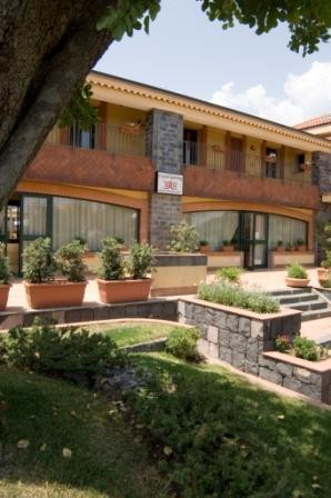 Hotel 3 stelle in Pedara - Etna Pedara - Etna - Crystal Sporting Club
