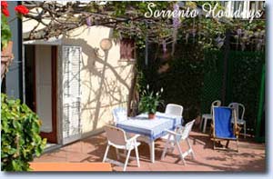 Appartamenti-ville in affitto 3 stelle in Positano Spiaggia Grande - Sorrento Holidays (B225)