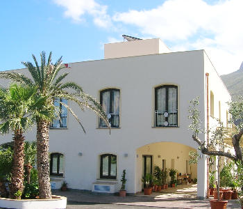 Hotel 3 stelle in San Vito Lo Capo Costa siciliana settentrionale - Al Ritrovo