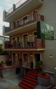 Hotel 2 stelle in Sant'Alessio Siculo Costa siciliana orientale - Marabel
