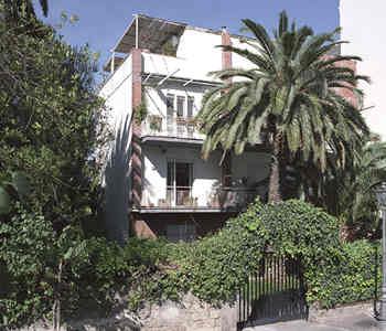 Appartamenti-ville in affitto in Sorrento Marina Piccola - Area Vacanze (Casa Correale)