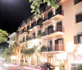 Hotel 4 stelle in Sorrento Marina Piccola - Central