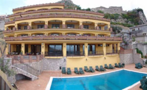 Hotel 4 stelle in Taormina Porta Catania - Villa Angela