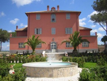 Farm Home  in Tuscania Maremma - Relais Pian di Vico