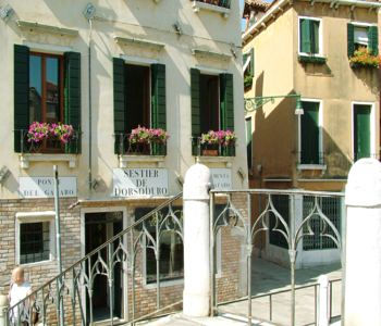 Bed and breakfast  in Venezia Dorsoduro Ovest - Casanova ai Tolentini