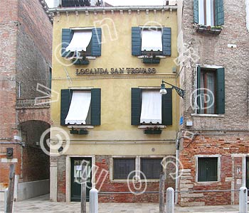 Hotel 2 stelle in Venezia Dorsoduro Est - Ca' San Trovaso
