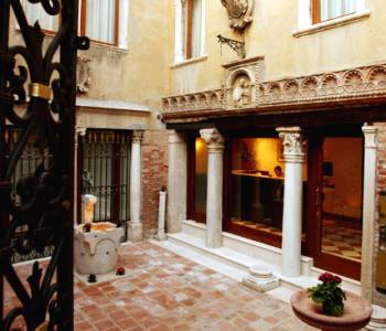 Hotel 2 stelle in Venezia Santa Croce Est - Al Ponte Mocenigo